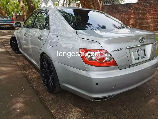 used Toyota mark x for sale in Zimbabwe - 3/6