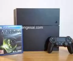 Chipped Playstation 4 for sale in zimbabwe